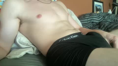 bprttyb0y online show from January 16, 10:30 pm