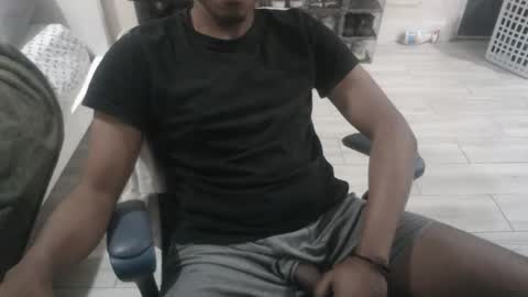 bquen400 online show from March 22, 11:09 pm