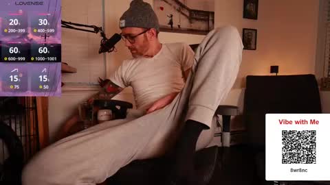 BradBronton online show from February 14, 10:14 pm