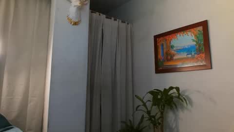 Bradley Martinez online show from March 9, 2:05 am