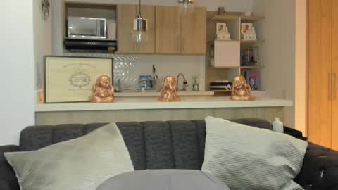 bradleymartin7 online show from November 19, 12:54 am