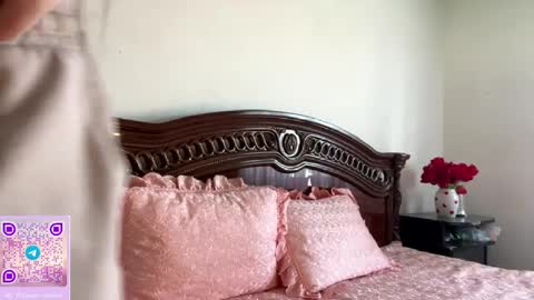 Lilly online show from April 18, 6:37 am