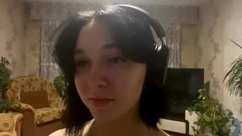 Emily online show from December 19, 5:19 pm