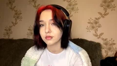 Emily online show from January 18, 5:00 pm