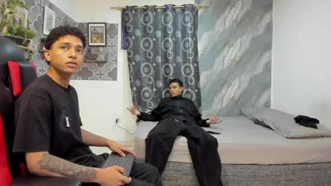 brandom_brook online show from May 13, 3:49 am
