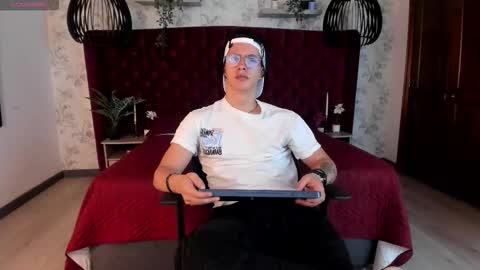 brandon_starkk online show from March 6, 11:31 am