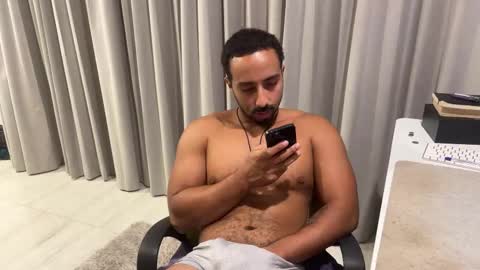 Daddy online show from November 7, 1:35 pm