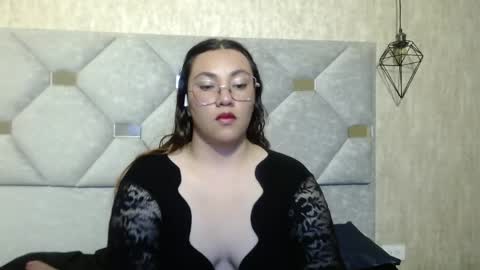 Brandy  online show from May 26, 4:07 am