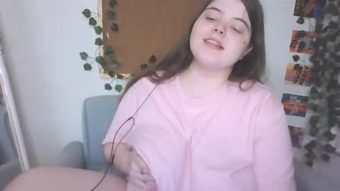 Emma online show from October 16, 6:07 pm