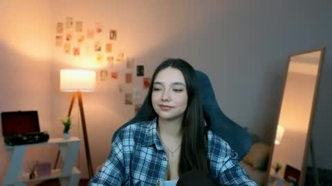 Rachel online show from April 17, 9:50 pm