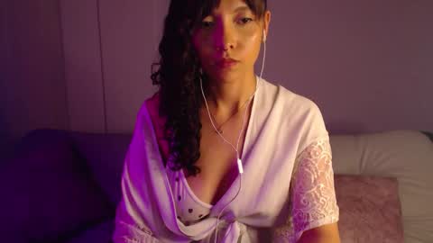 breakfastwithtiffanys online show from February 21, 6:27 am