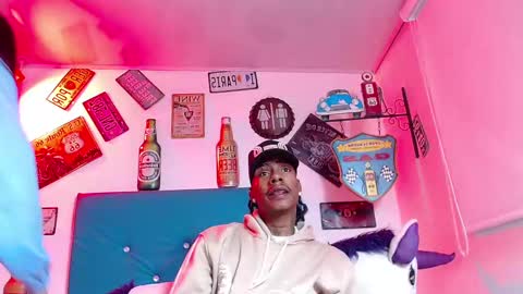 breazer__ online show from November 4, 12:12 am