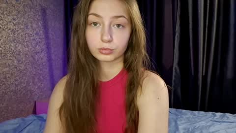 Mia   online show from March 29, 9:11 am