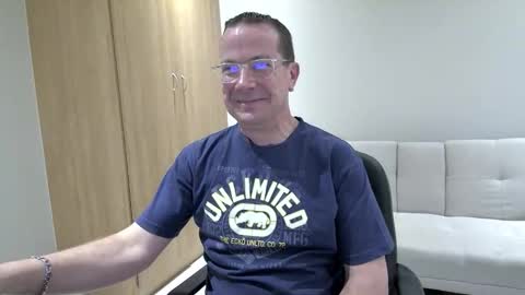 Brett online show from September 23, 3:39 pm