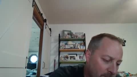 hey online show from September 21, 8:24 pm