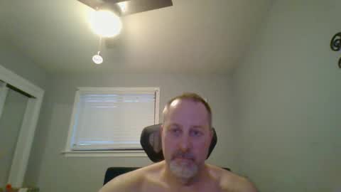 hey online show from February 19, 10:20 pm