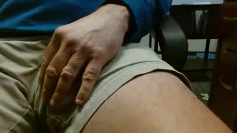 Snapshot of bri19741974 chatting on November 1, 9:47 pm WorkinandPlayin online show from November 1, 9:47 pm