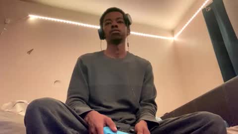 brick280446 online show from February 19, 11:48 pm