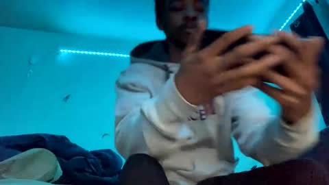 brick280446 online show from February 11, 8:18 am