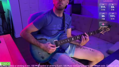 Snapshot of bricktiger chatting on December 6, 6:09 am BrickTiger online show from December 6, 6:09 am