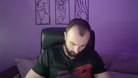 brindlefly69 online show from December 16, 12:22 pm