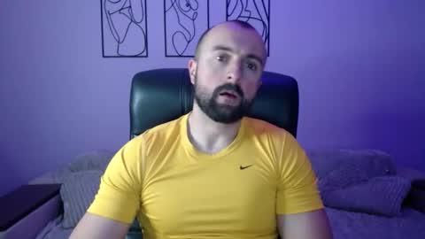 brindlefly69 online show from October 3, 12:13 pm