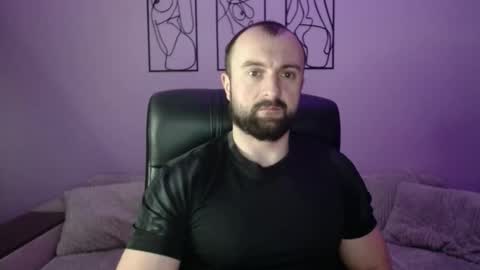 brindlefly69 online show from February 18, 12:05 pm