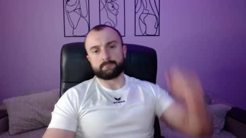 brindlefly69 online show from April 7, 11:01 am