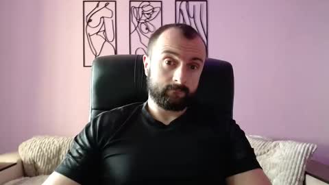 brindlefly69 online show from March 11, 11:44 am