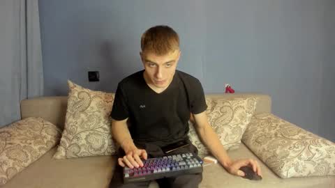 bristlebback online show from September 13, 4:42 pm