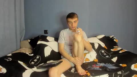 bristlebback online show from October 17, 6:45 pm