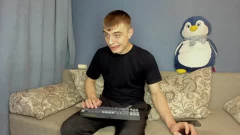 bristlebback online show from May 28, 6:39 pm