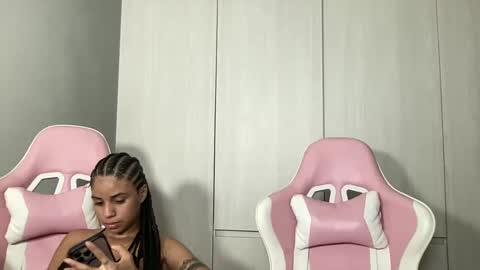 brithneysquirt online show from March 10, 6:45 pm