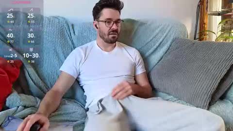 Snapshot of britishpoet chatting on September 16, 11:56 am Callum online show from September 16, 11:56 am