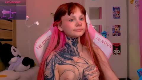 Britney online show from November 8, 12:13 am