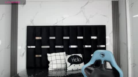 Britney  online show from March 4, 2:30 am