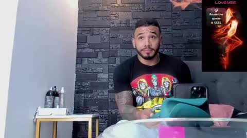 brock_hurn online show from November 1, 9:47 pm