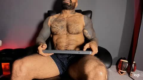 brockhurn_ online show from January 19, 1:59 am