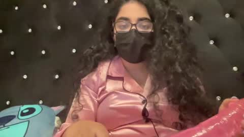 browngoddess1698 online show from January 9, 2:43 am