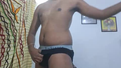 brownguy2505 online show from February 19, 2:05 pm