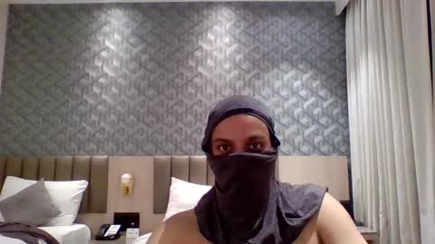 brownmanin40s online show from June 2, 6:54 pm