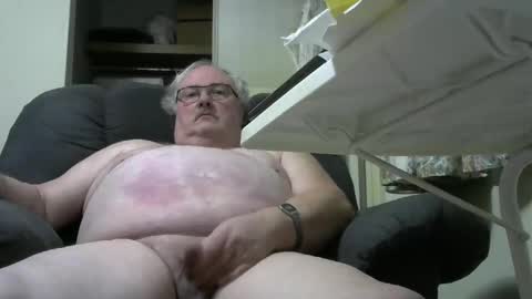 bruce2514 online show from December 28, 11:16 pm