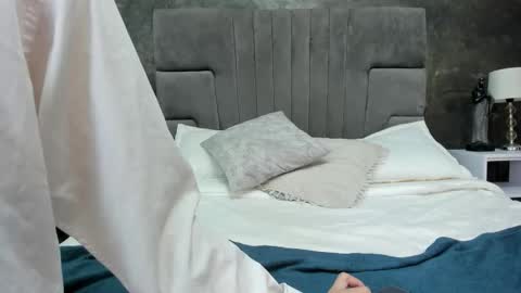 Bruce Hans online show from October 16, 12:49 pm