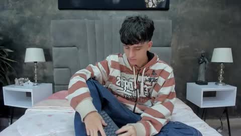 Bruce Hans online show from March 21, 11:48 am