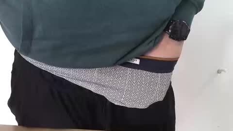 Bruce Wayne online show from March 5, 12:33 pm