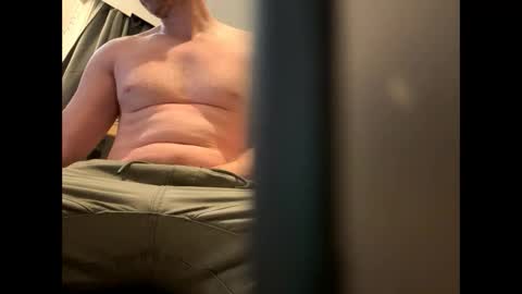 brucelogan80 online show from January 6, 2:15 am