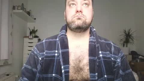 Bruce online show from April 15, 7:38 pm