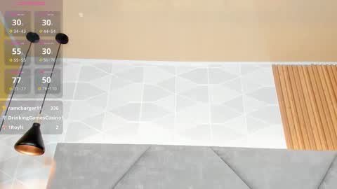 Linda online show from October 25, 7:47 pm