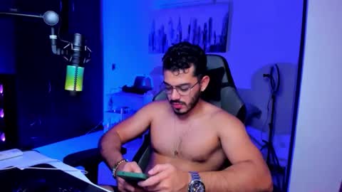 Bruno online show from December 17, 5:36 am