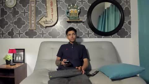 bruno_snow online show from February 25, 3:32 am